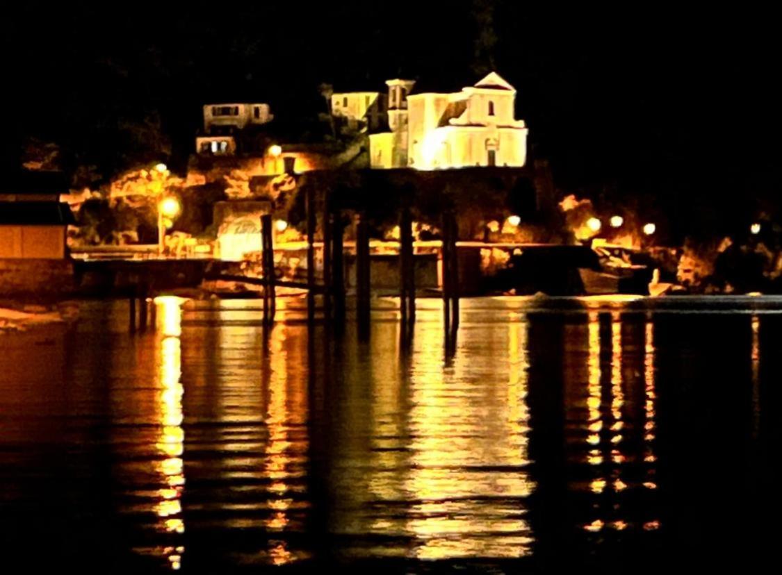 Villa Del Castanar Maccagno Exterior photo