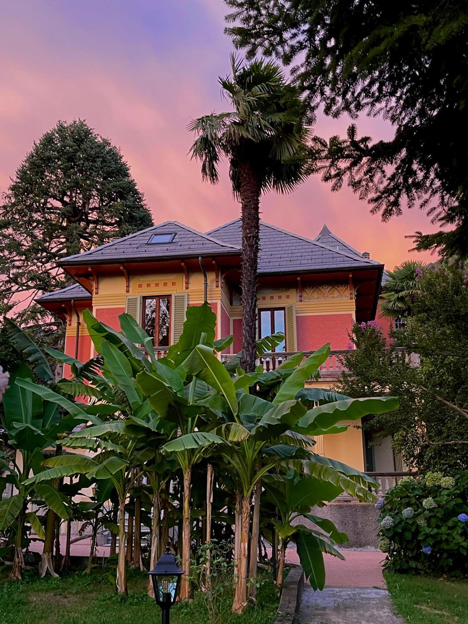 Villa Del Castanar Maccagno Exterior photo